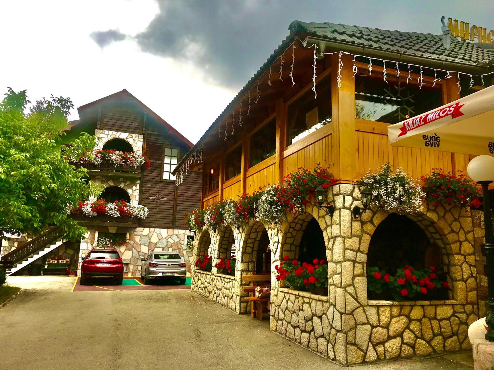 Villa Miris Dunja ズラティボール エクステリア 写真